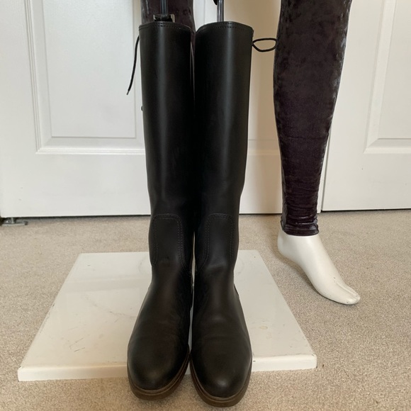 Ferragamo tall boots - Picture 3 of 5
